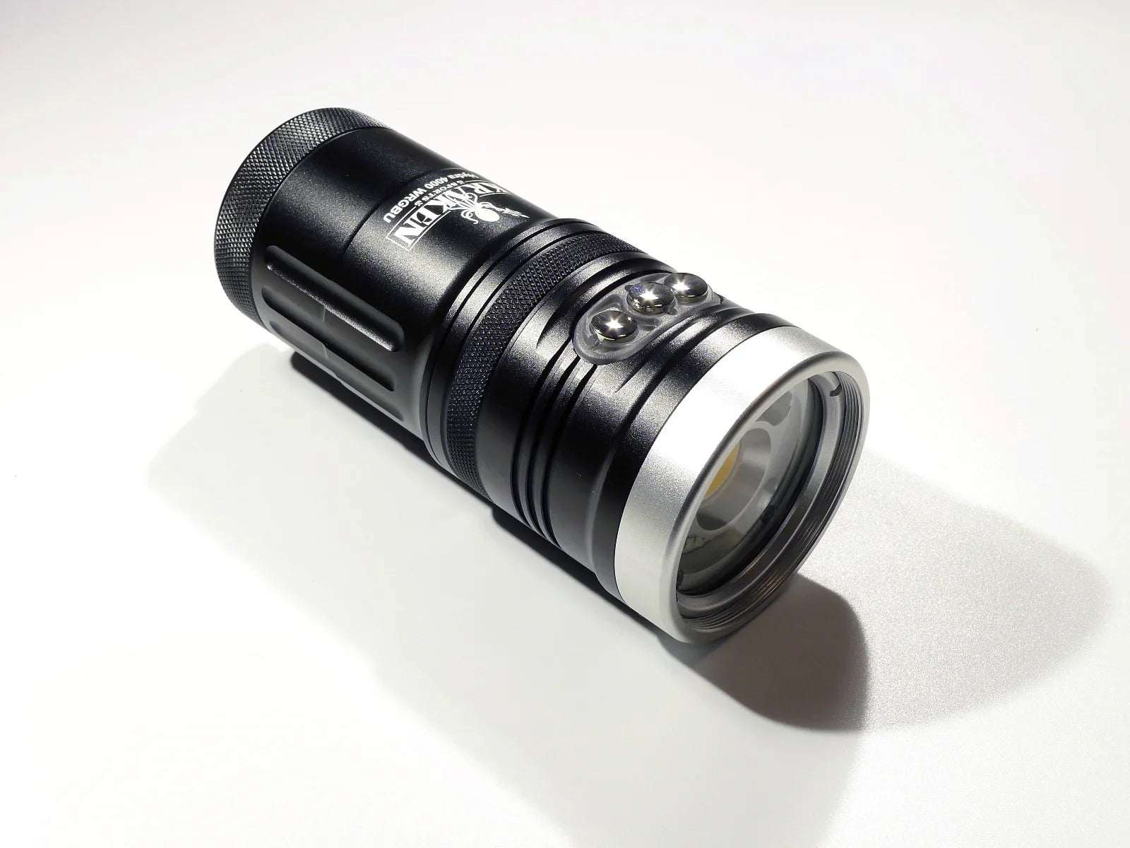 Kraken Hydra 4000 WRGBU Photography Light - Pacific Pro Dive